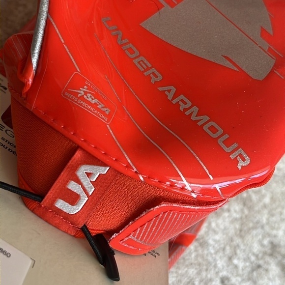 Brand New Under Armour F8 Glue Grip Football Gloves for Skill Players Orange - Picture 7 of 15